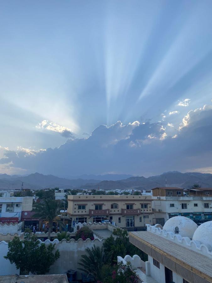 Al Deira Dahab Hotel Exteriör bild