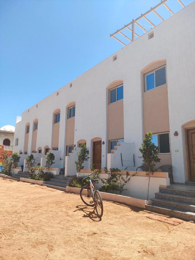 Al Deira Dahab Hotel Exteriör bild
