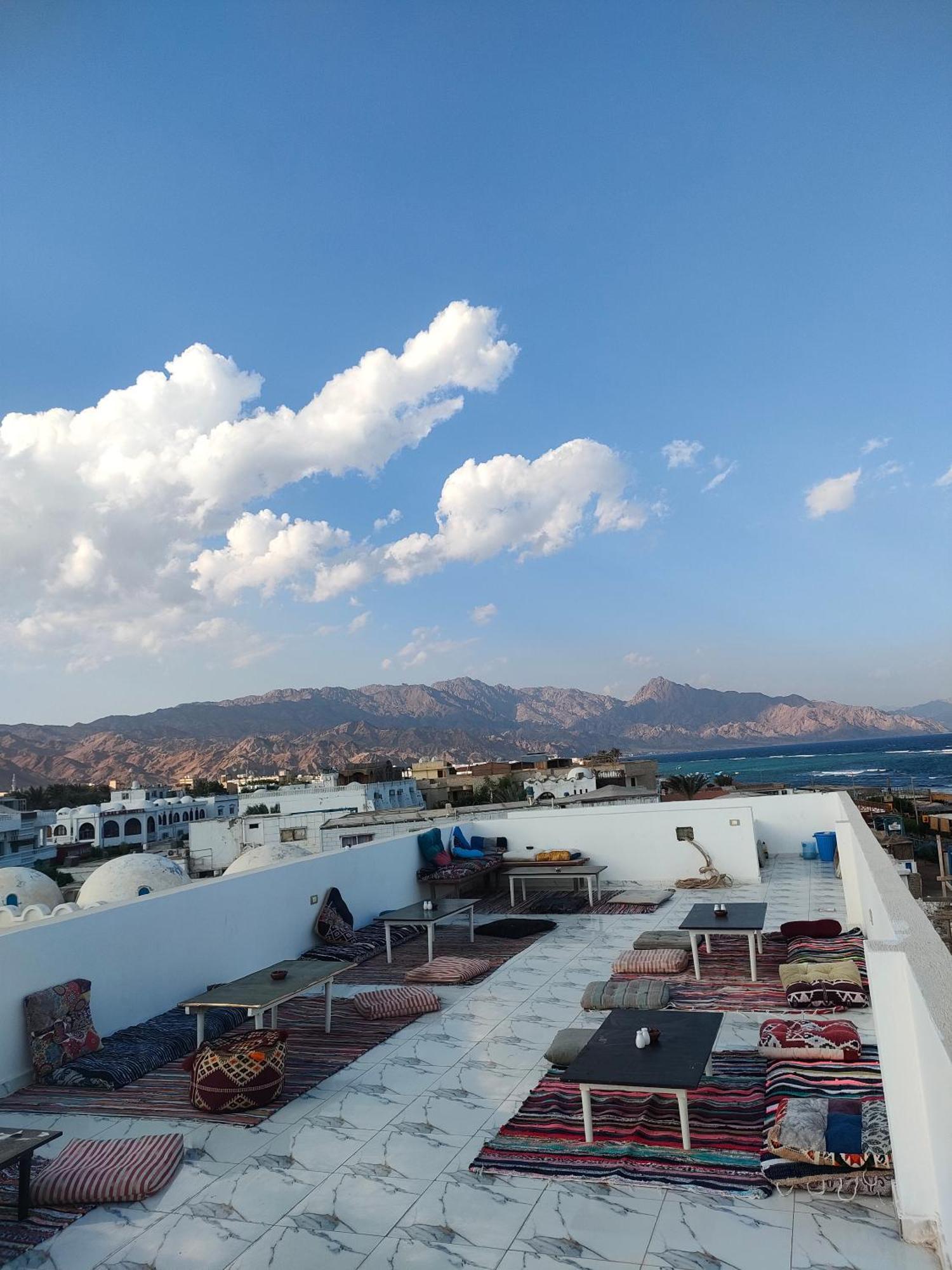 Al Deira Dahab Hotel Exteriör bild